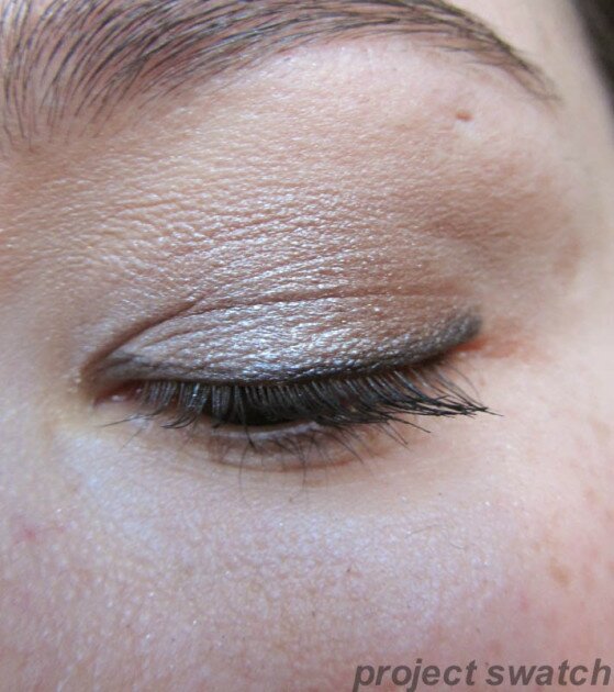 shu uemura travel palette applied