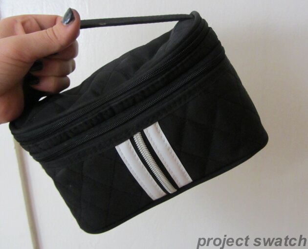 travel makeup bag